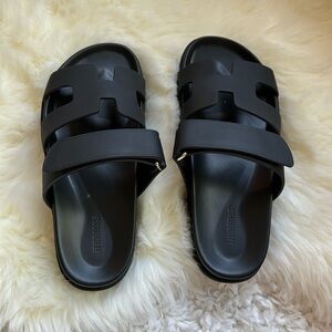 Hermes Chypre Sandal size 38